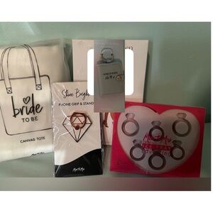 Bride To Be Canvas Tote & Bridal Party Accessories - White